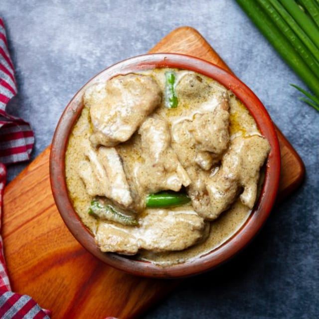 Chicken Kashmiri.